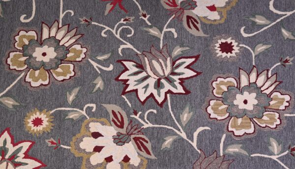 Hand-Tufted Flower Design Rug